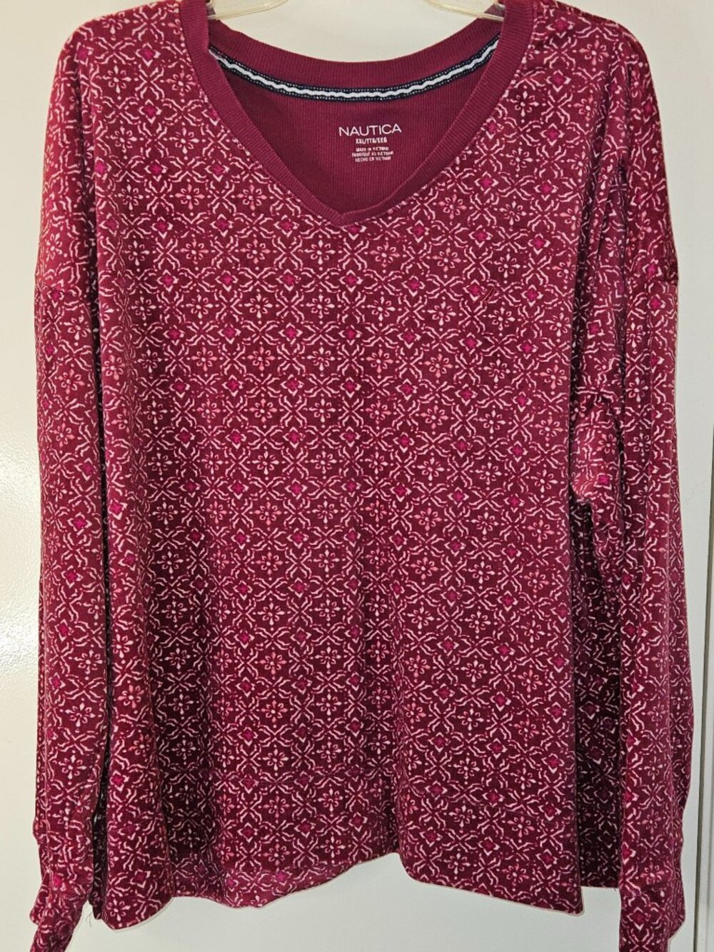 Nautica Velour Loungewear Set V Neck Top + Drawstring Bottoms. Maroon with White